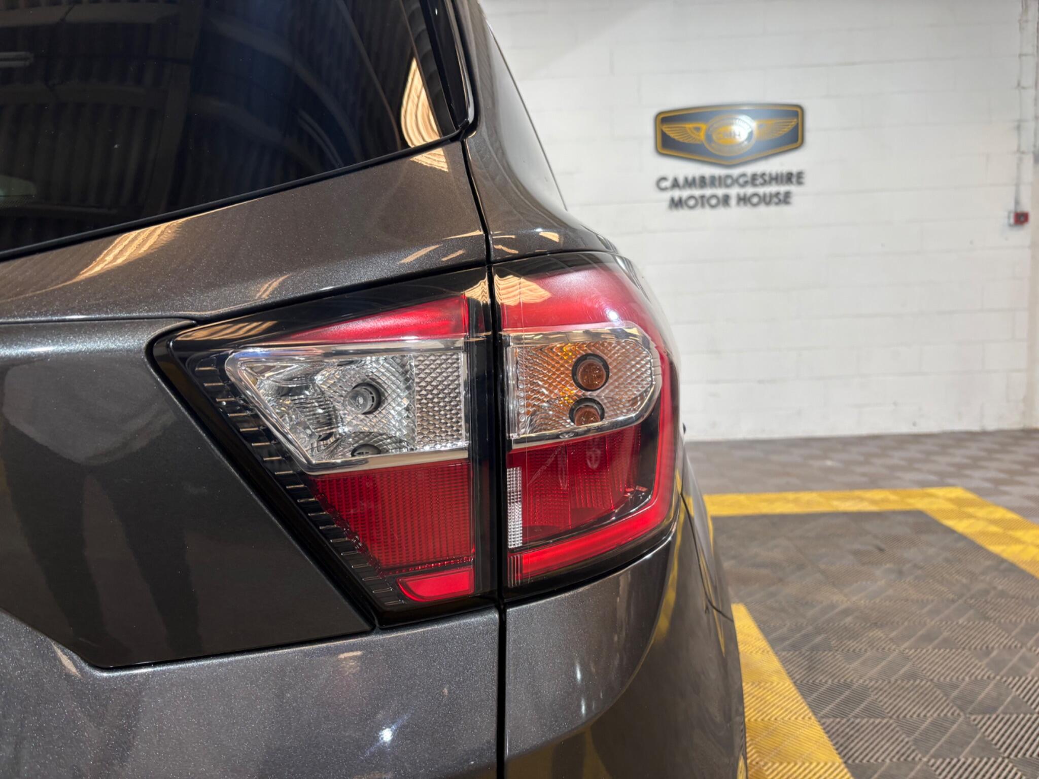 Ford Kuga view 71