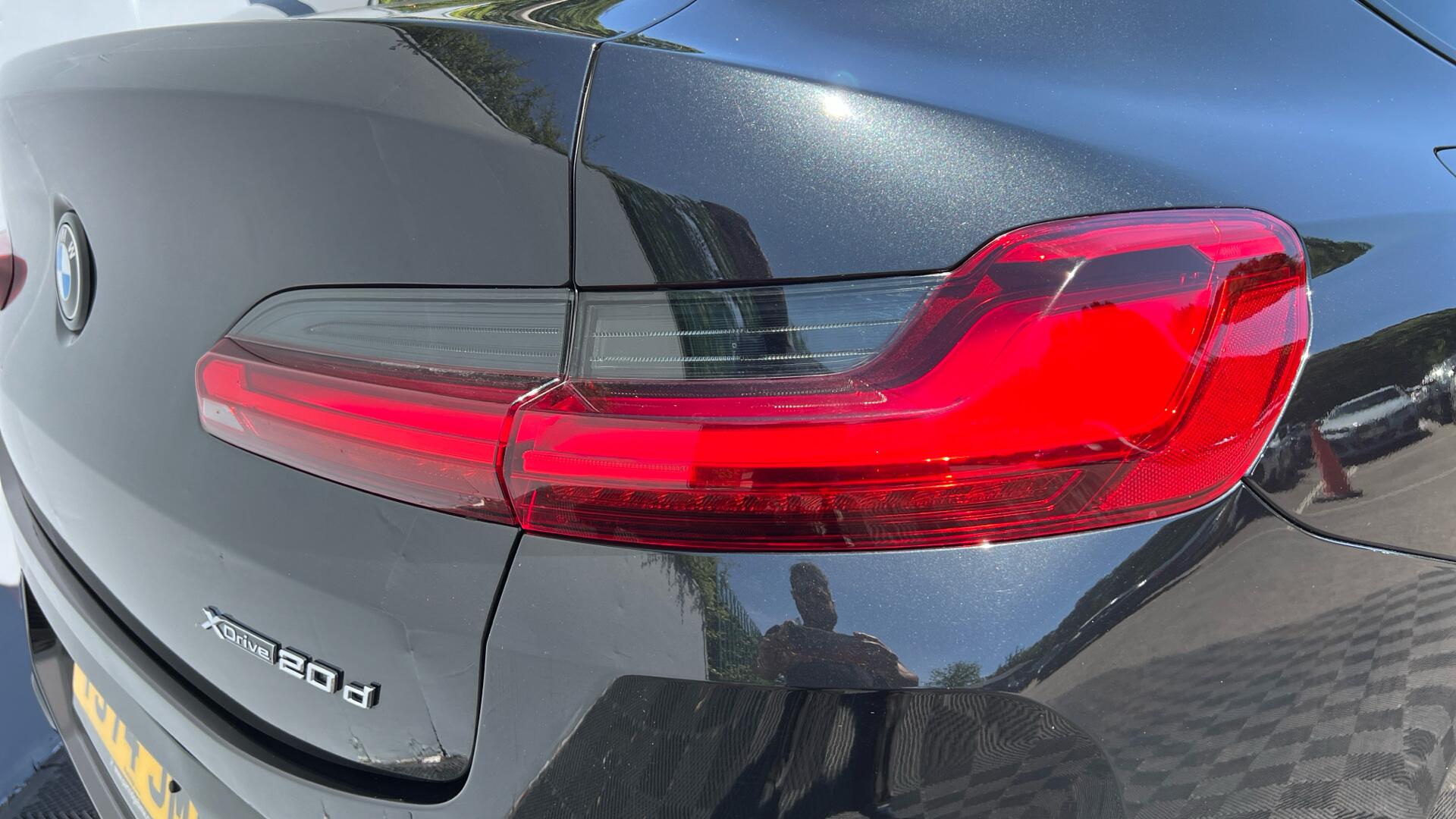 BMW X4 view 22