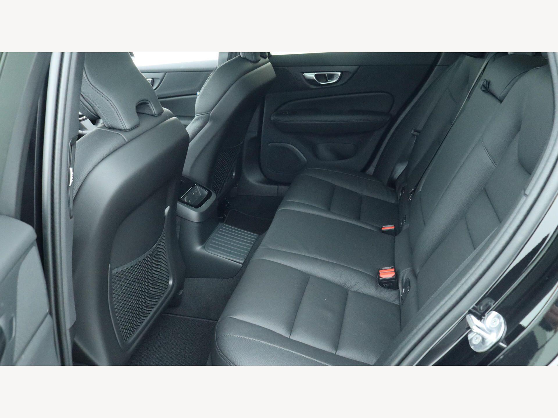 Volvo V60 view 32