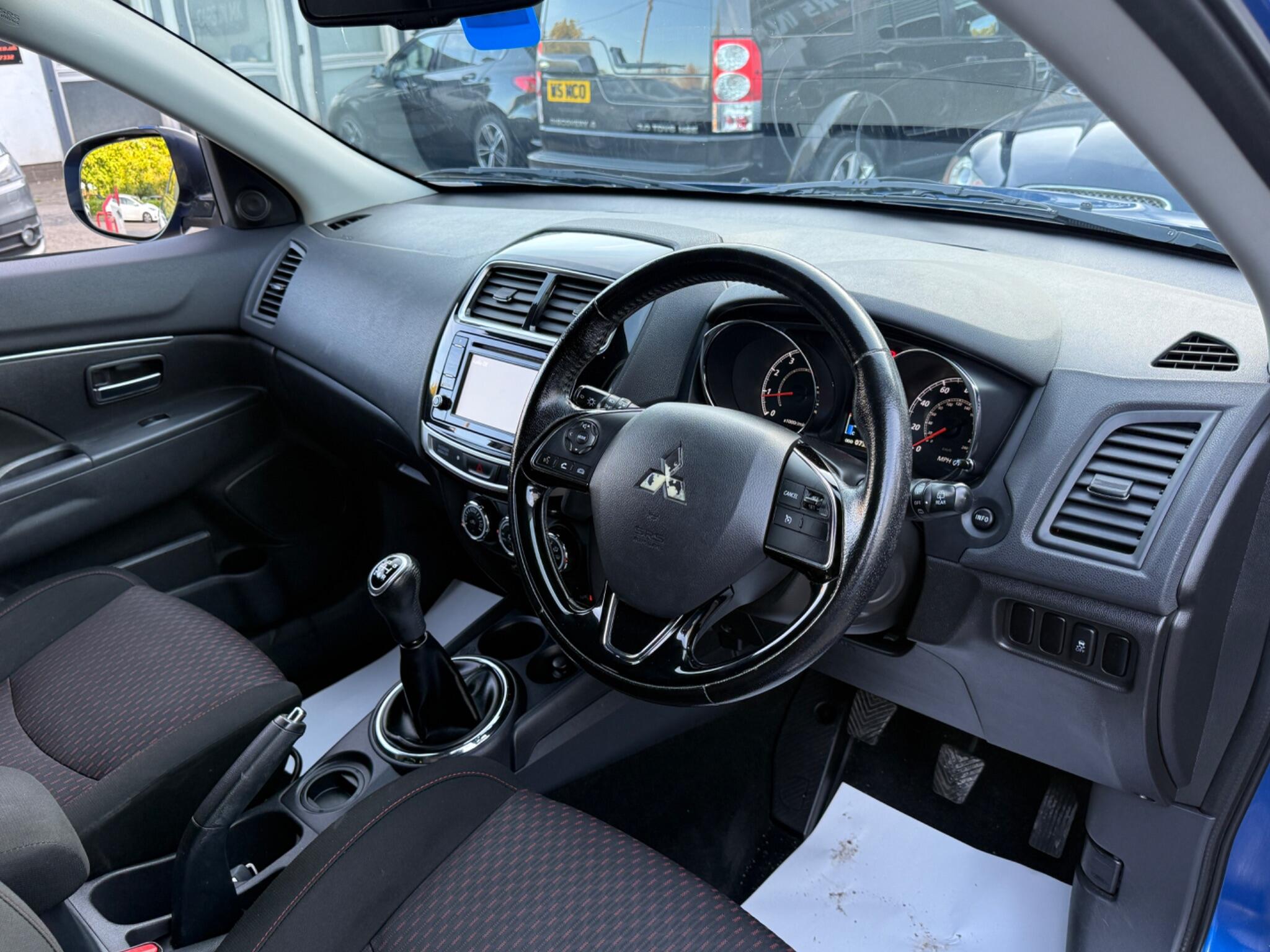 Mitsubishi ASX - Image 28