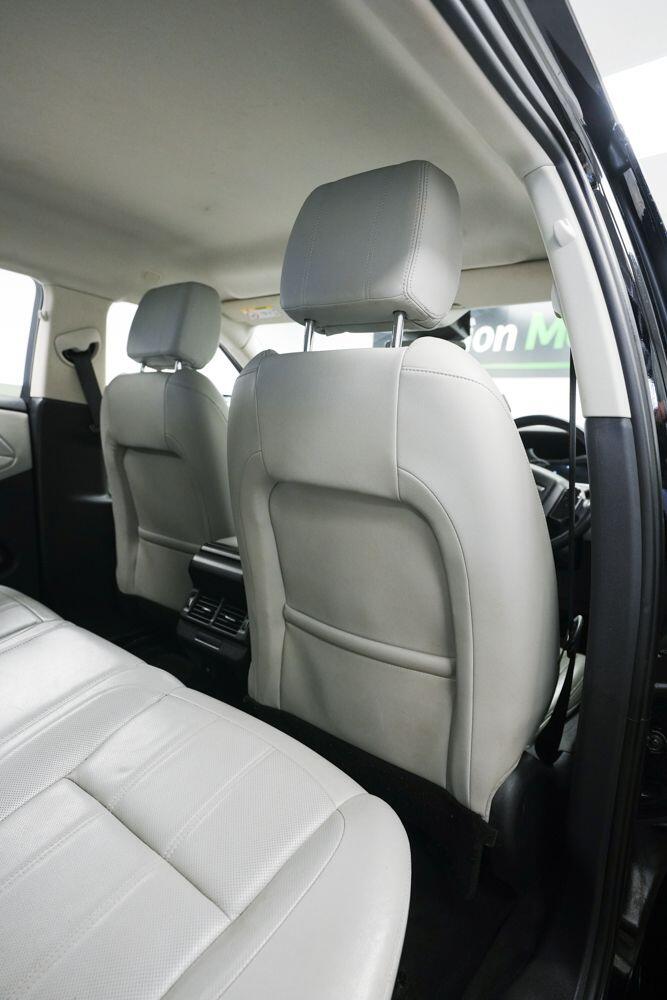 Land Rover Range Rover Evoque view 15