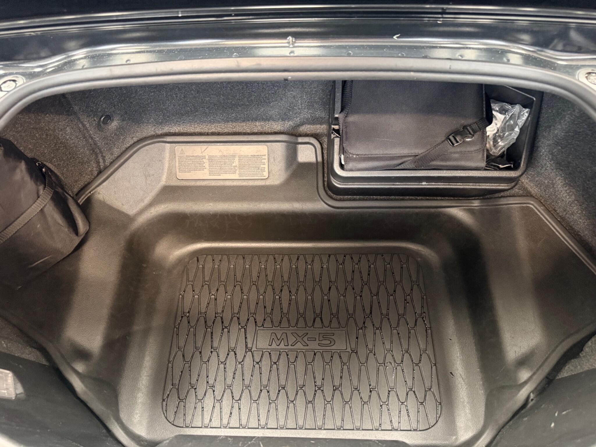 Mazda Skyactiv-G view 13