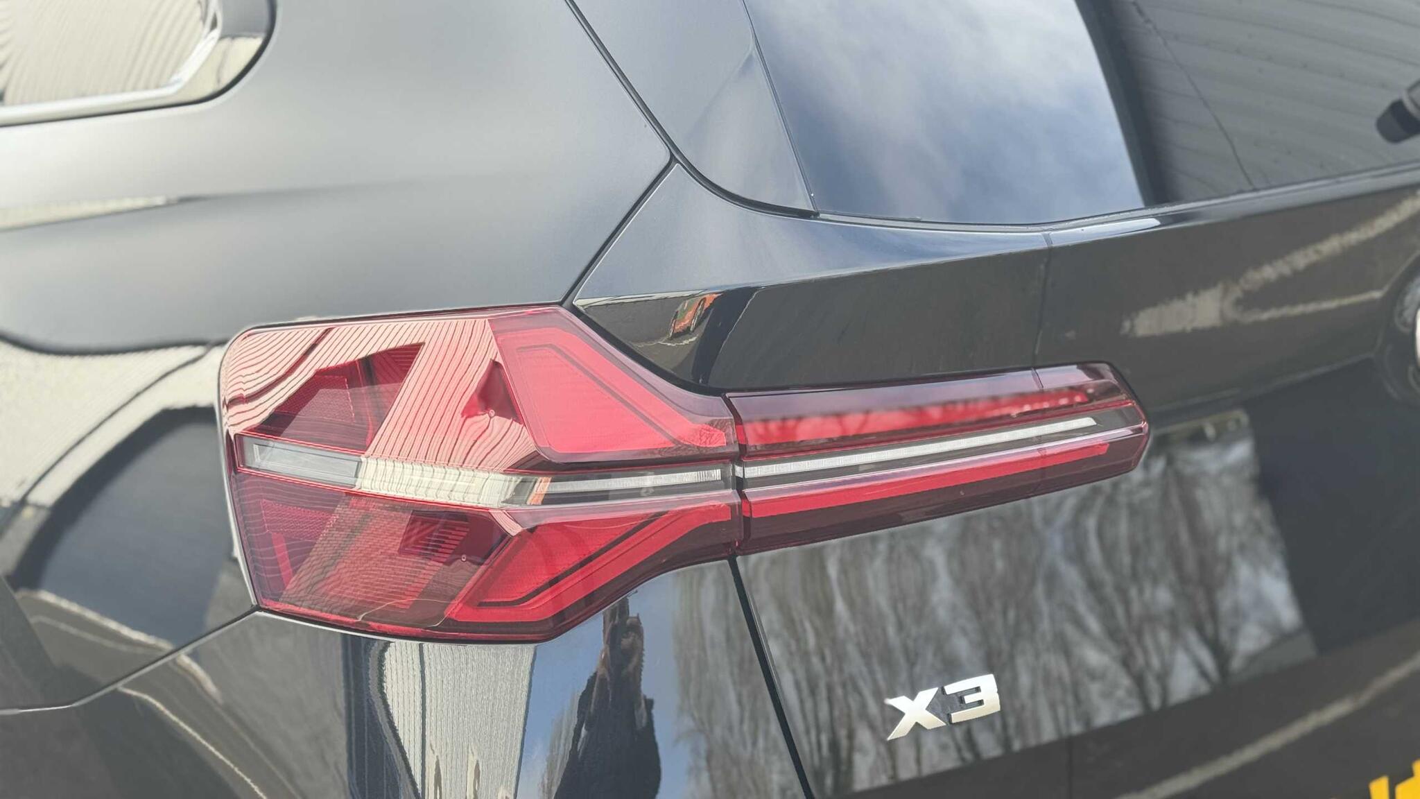 BMW X3 view 45