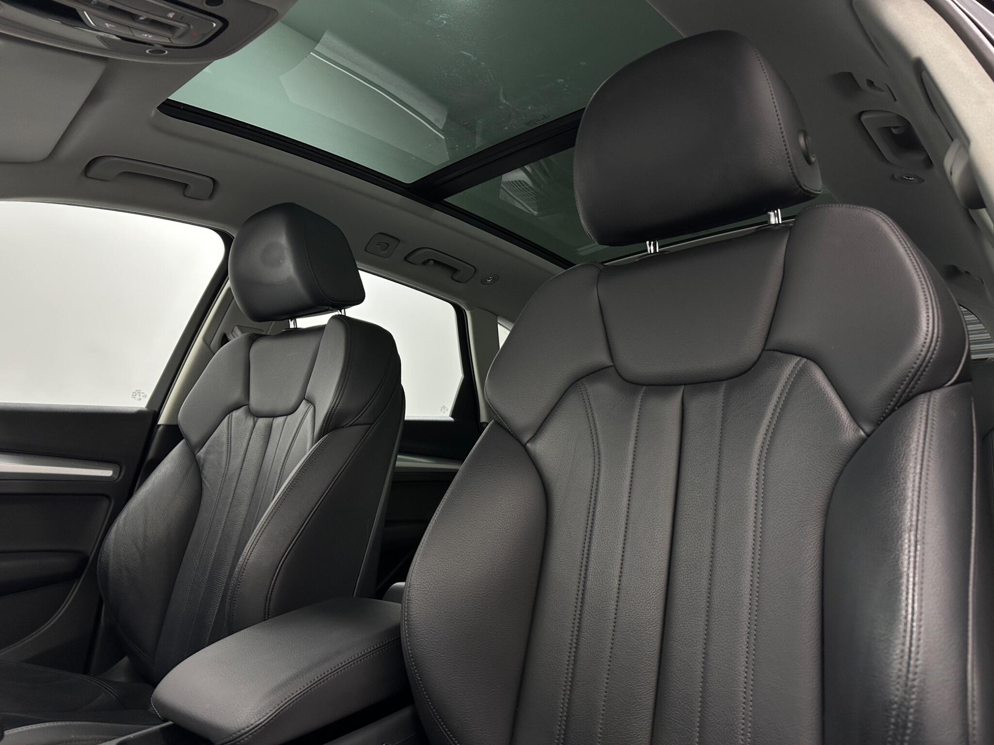 Audi Q5 view 38