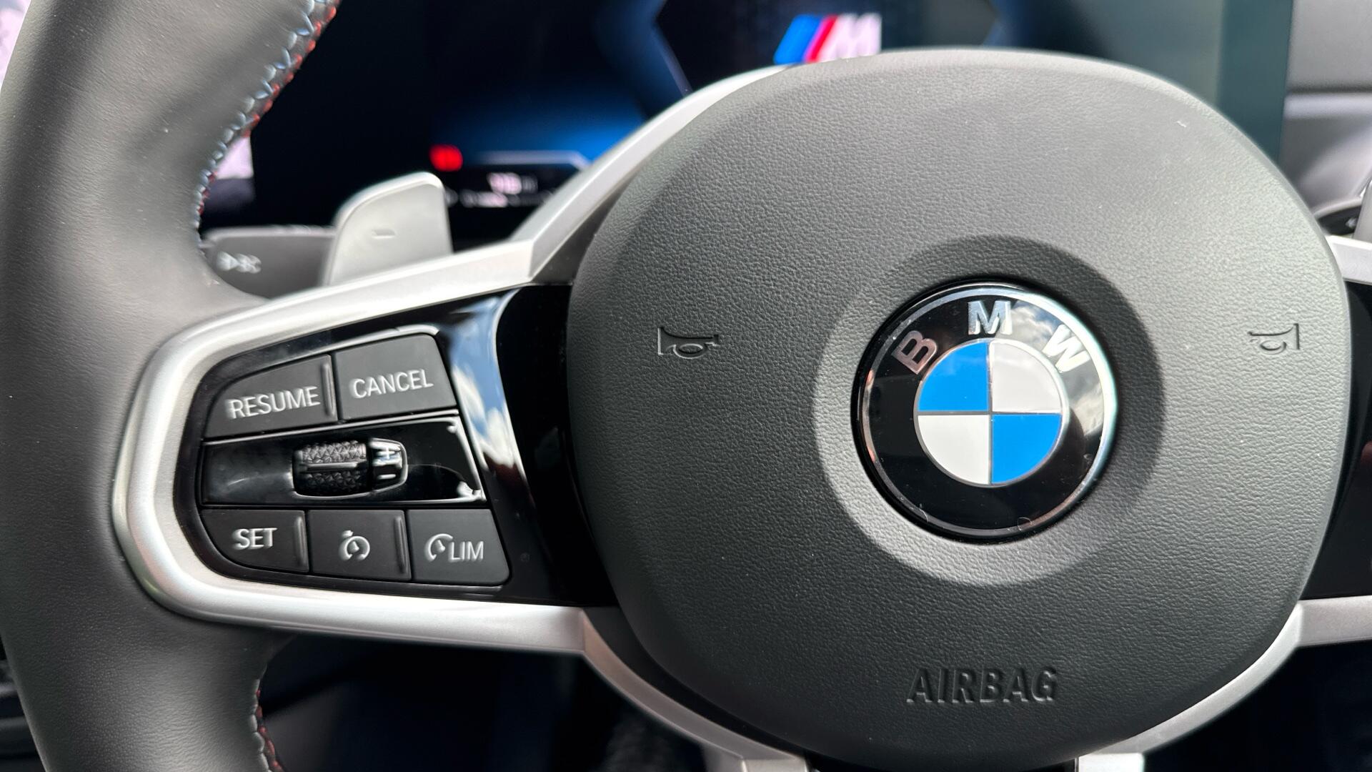 BMW 4 Series view 17