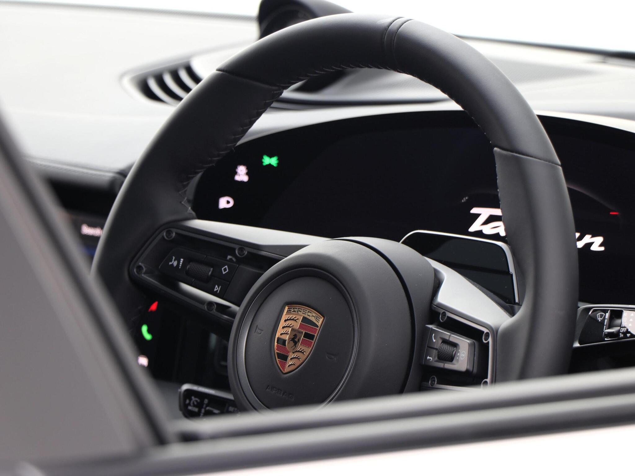 Porsche Taycan view 28