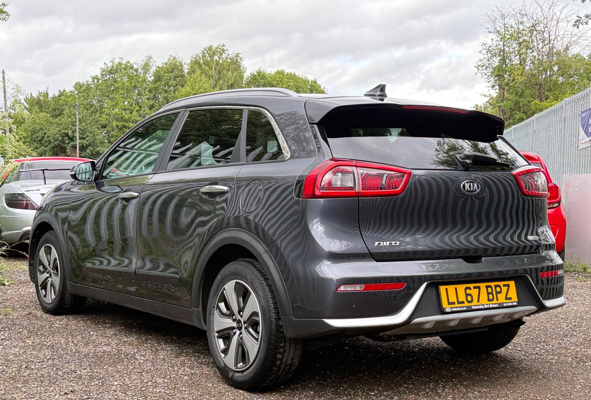 2018 Kia Niro image 10