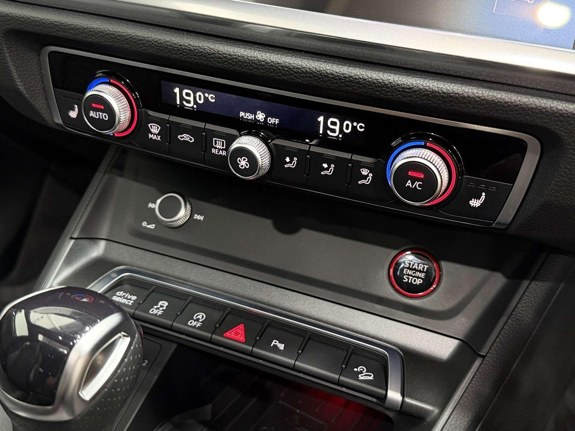 Audi RS Q3 view 49