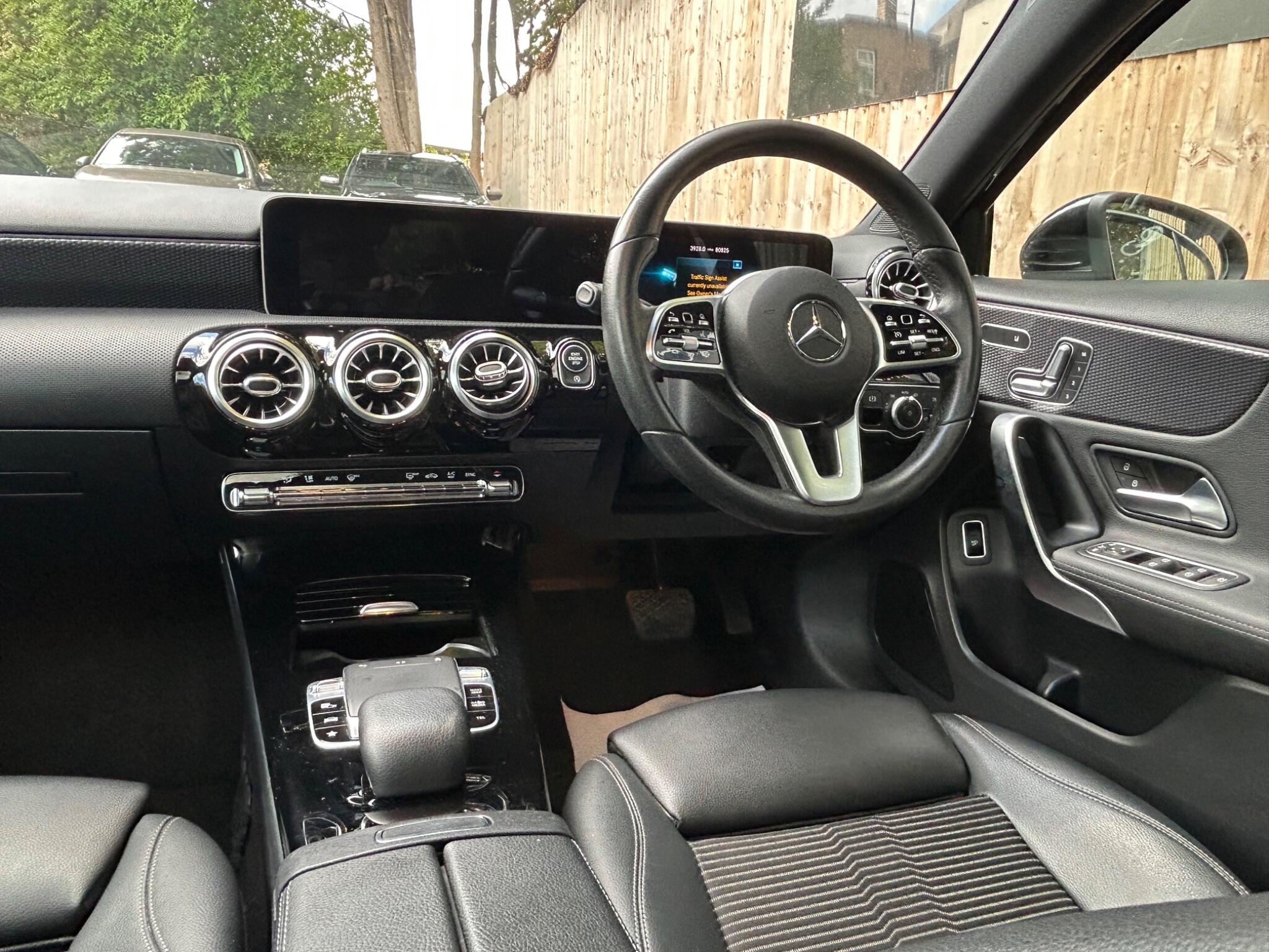 Mercedes-Benz A-Class view 29