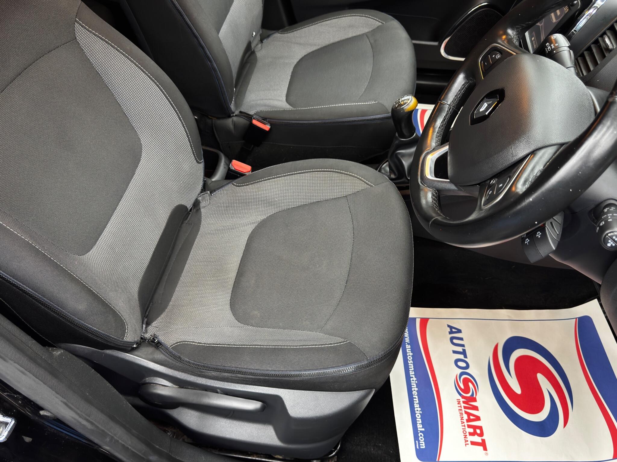 Renault Captur view 13