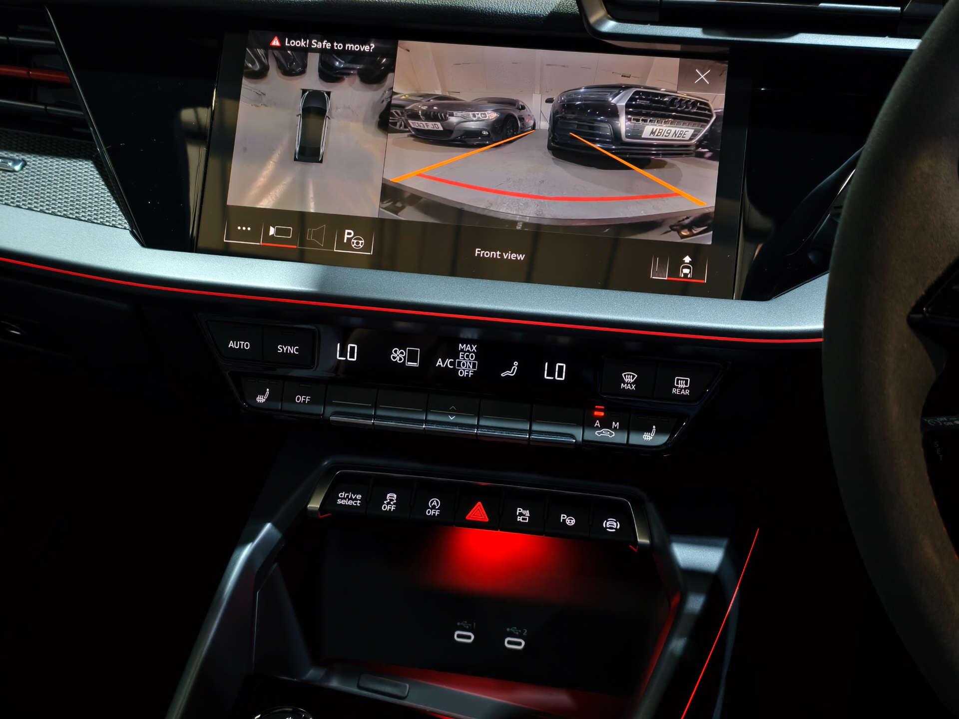 Audi RS3 view 60