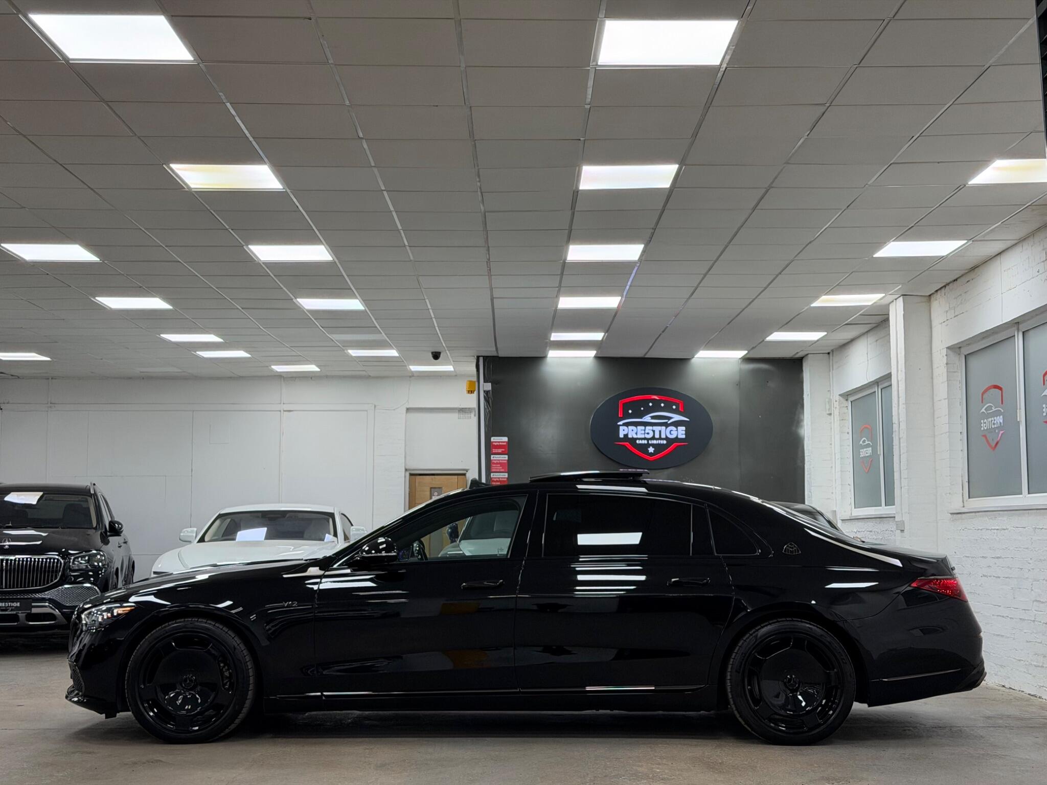 Mercedes-Benz S-Class view 38