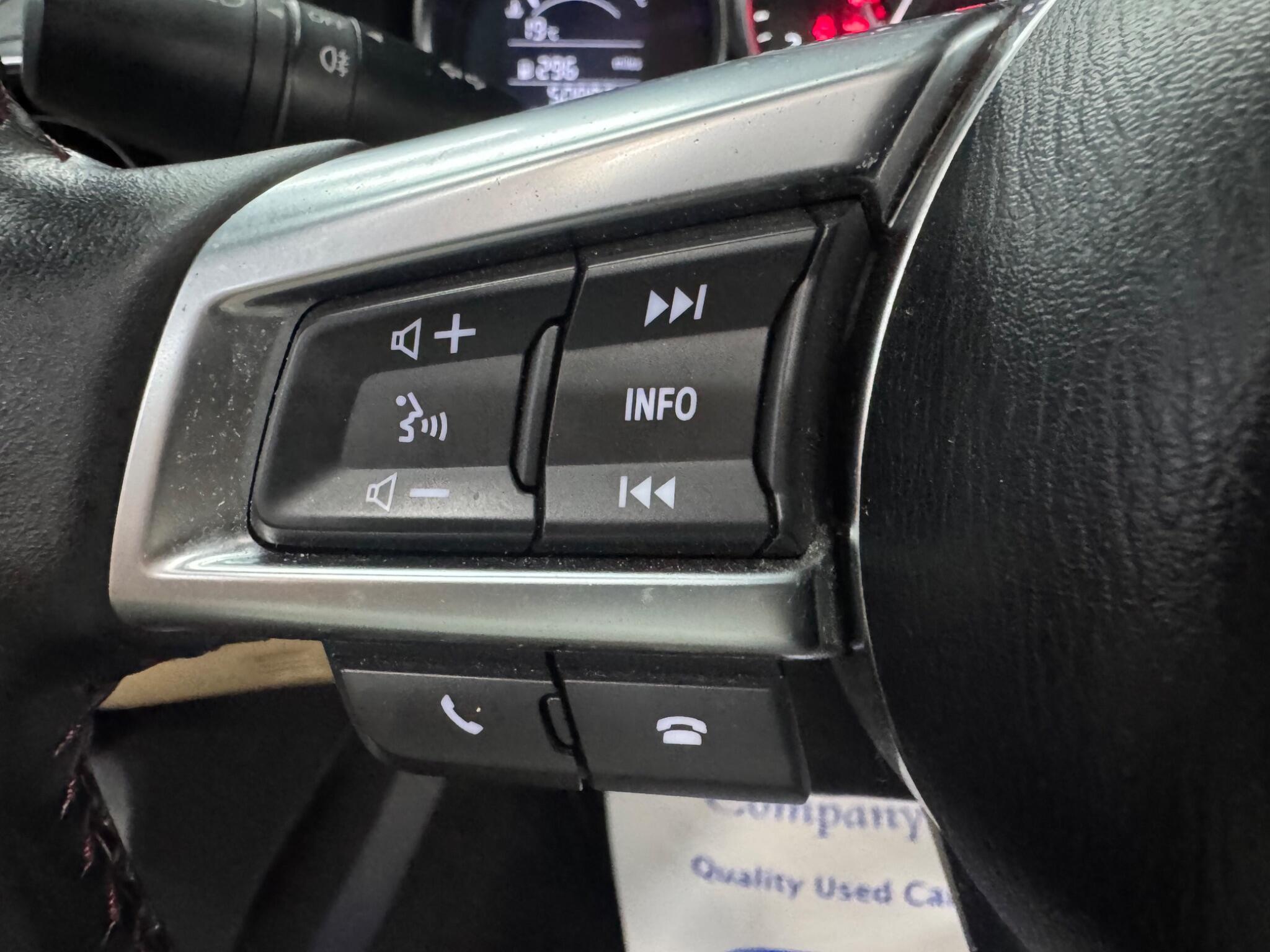 Mazda MX-5 view 41