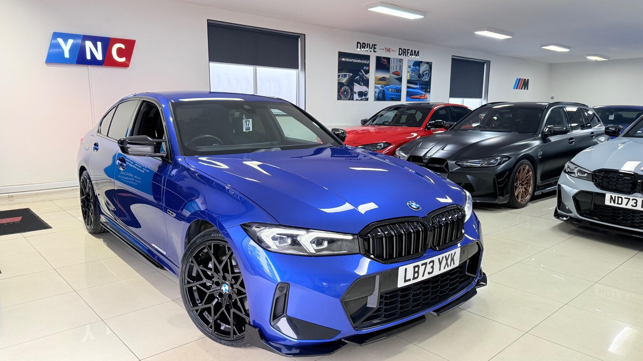 BMW 3 Series view 30