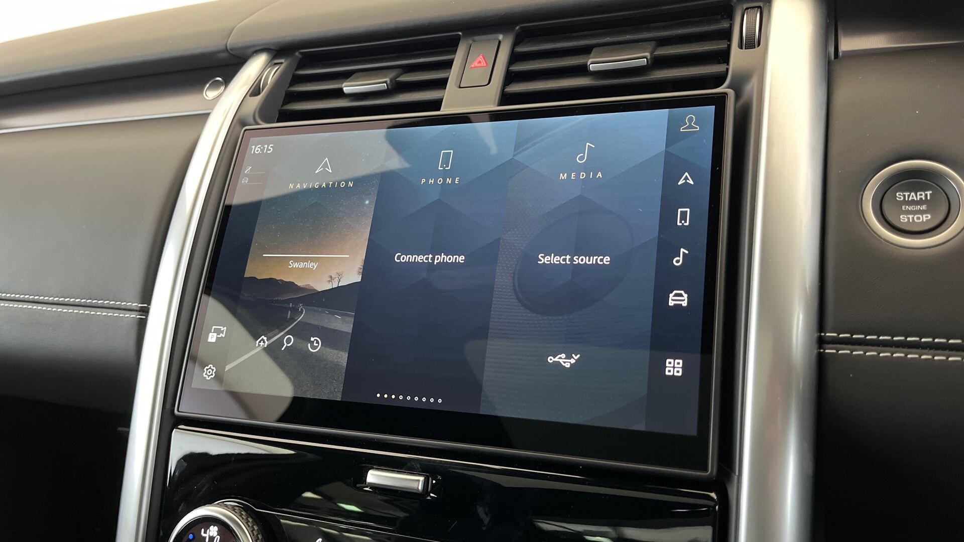 Land Rover Discovery view 36
