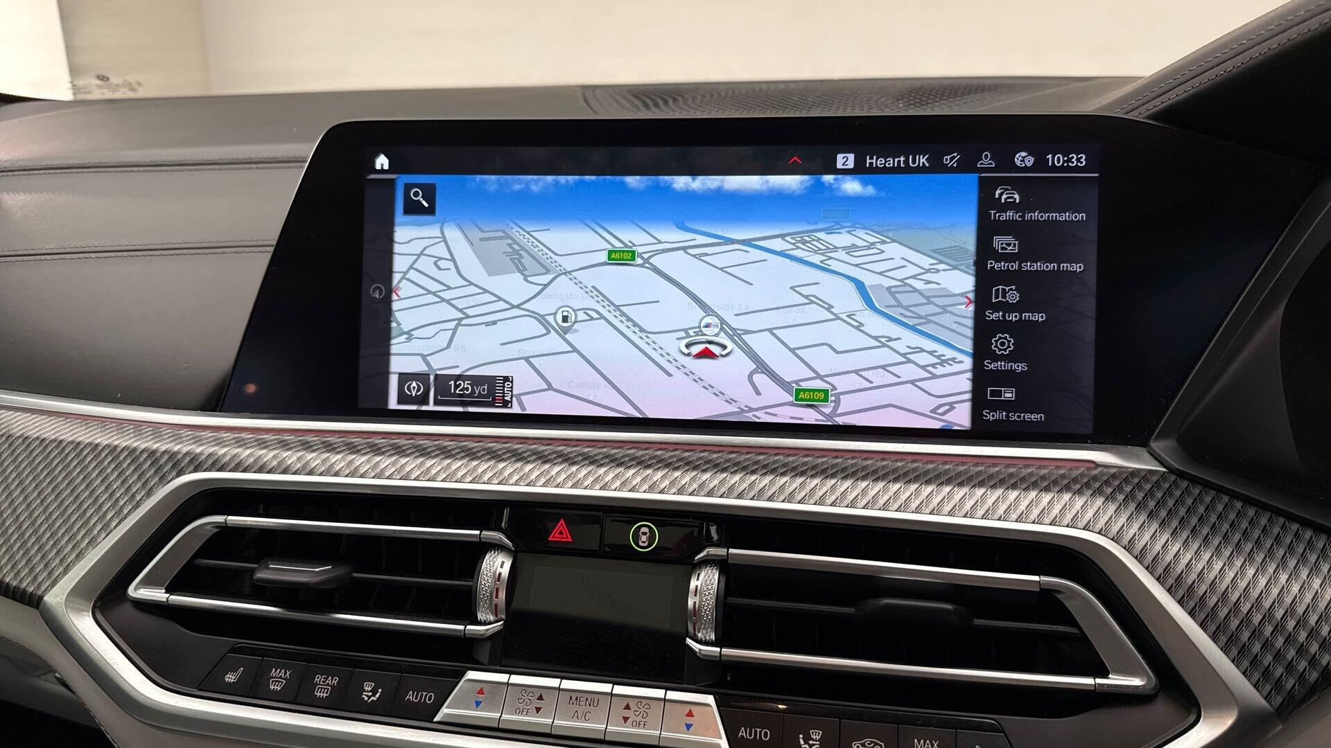 BMW X6 M view 25