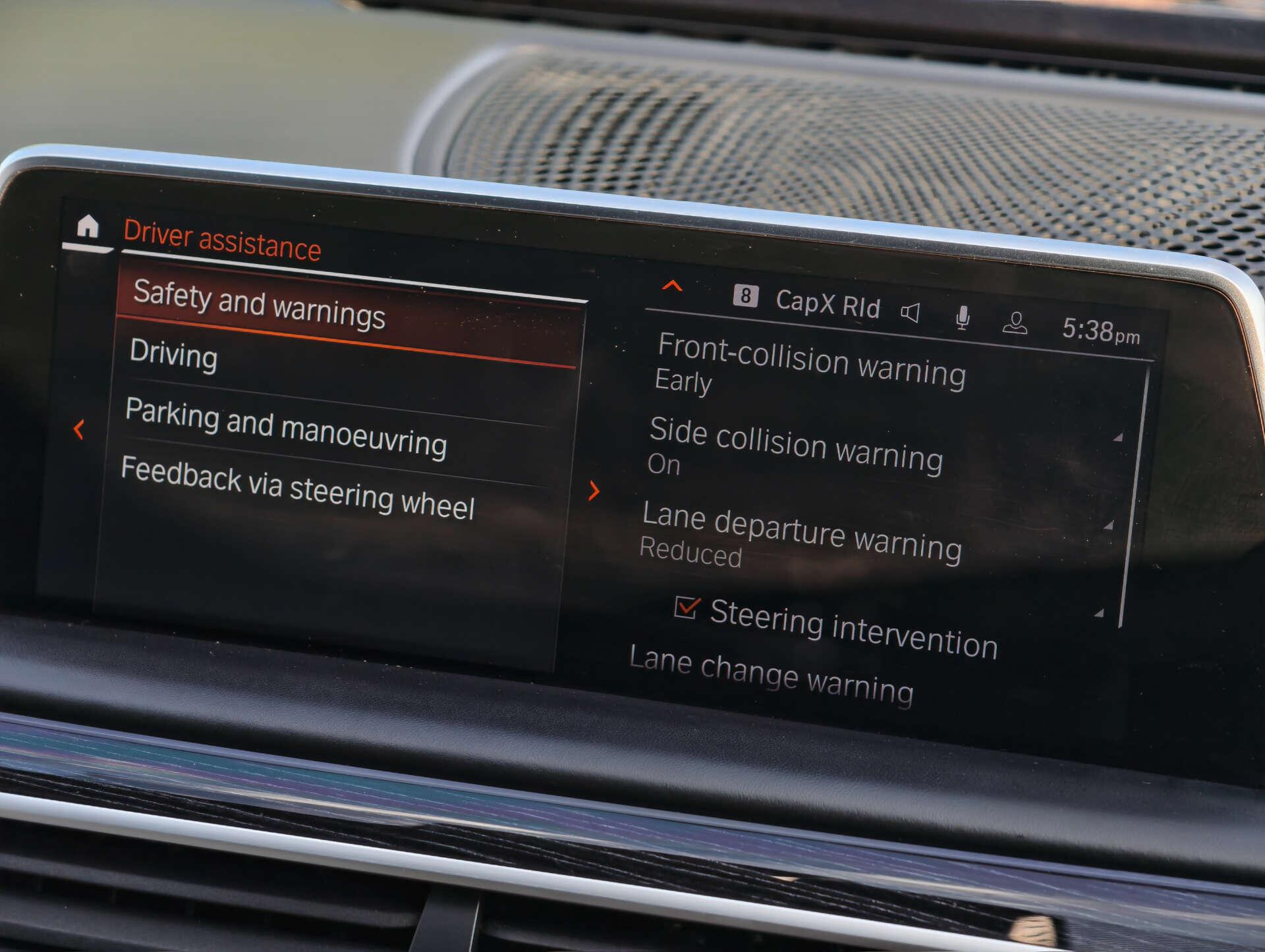 BMW 7 Series view 48