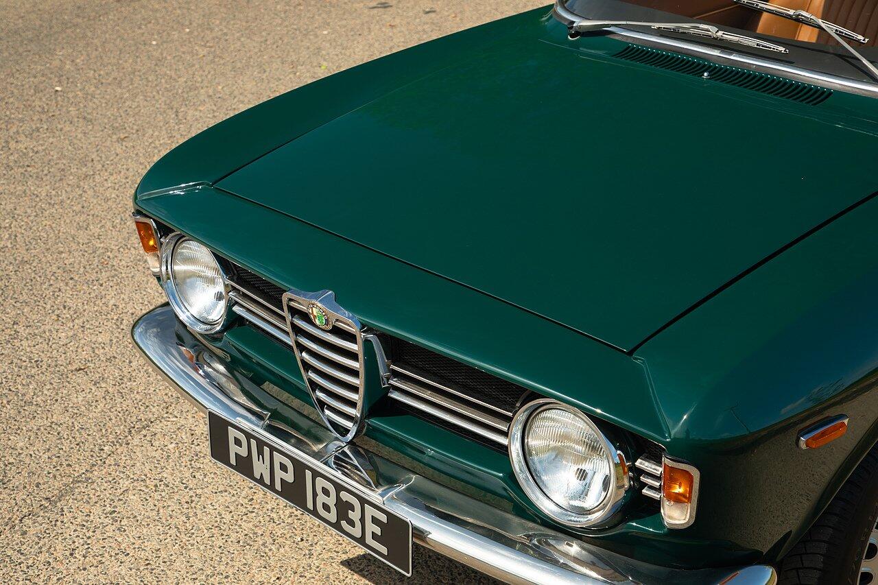Alfa Romeo Giulia view 71