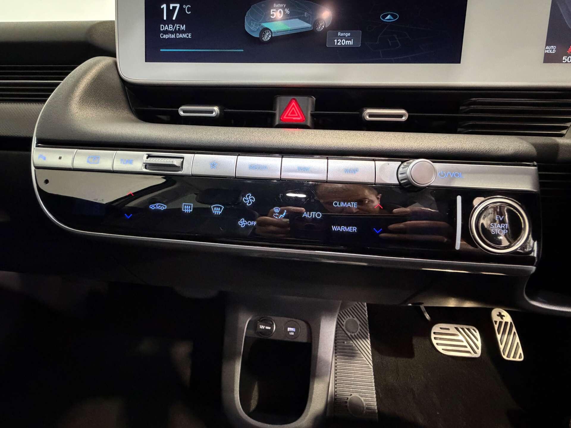 Hyundai IONIQ 5 view 35