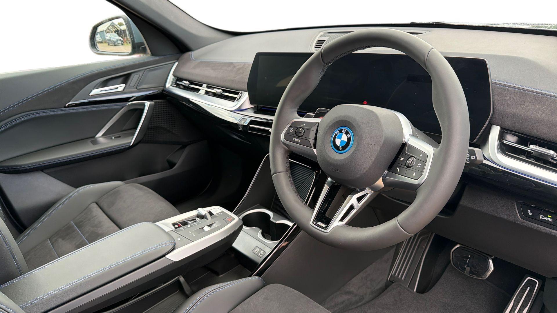 BMW Ix1 view 6