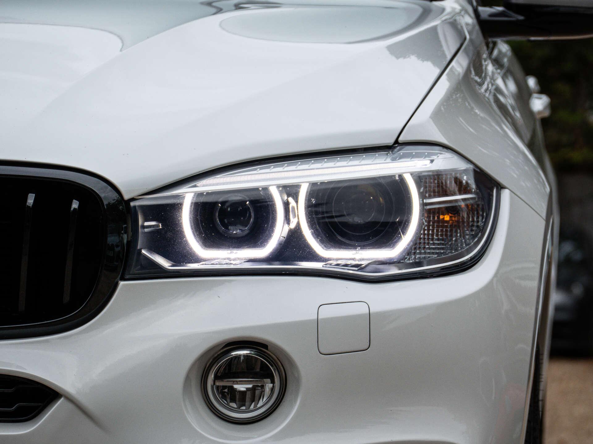 BMW X6 view 11