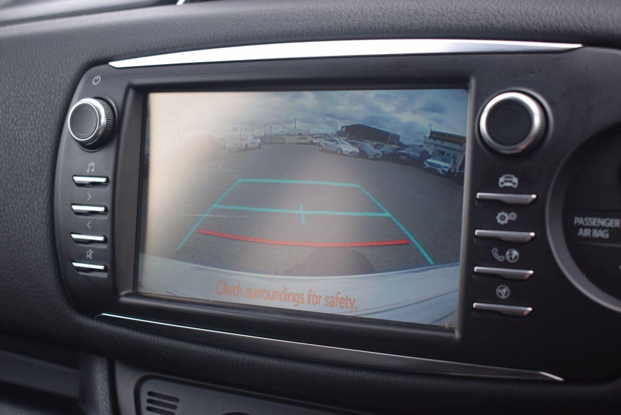 Toyota Yaris view 4