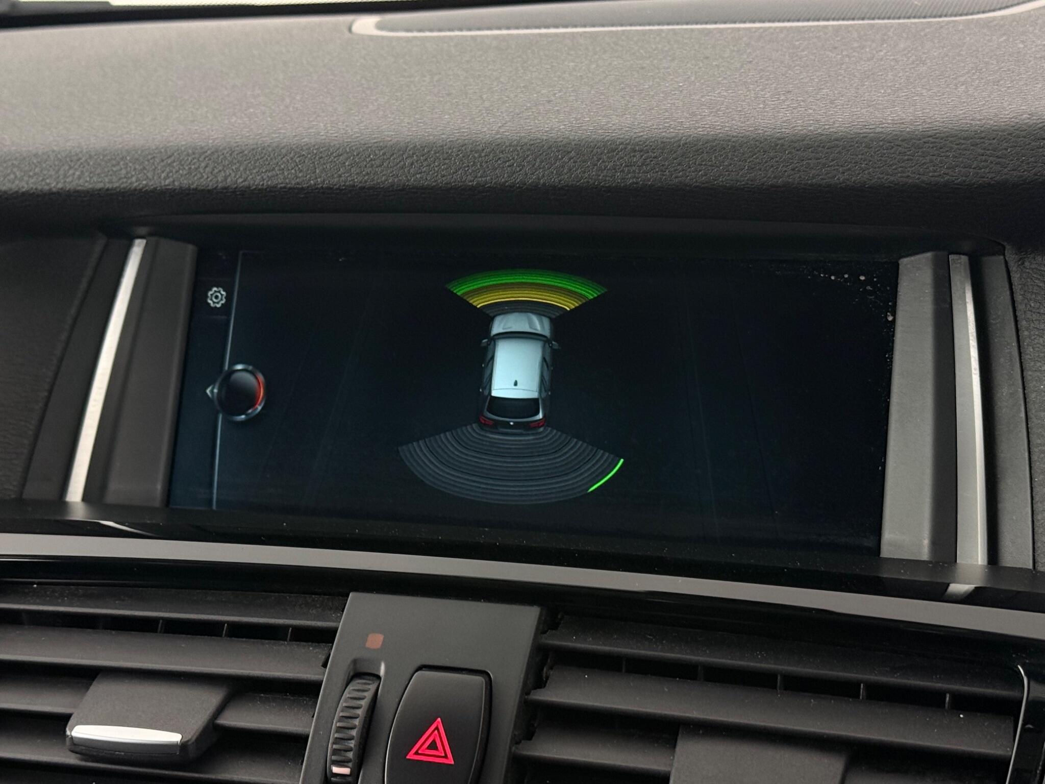 BMW X3 view 27