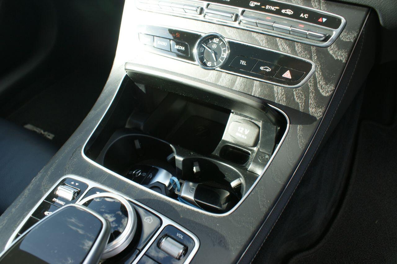Mercedes-Benz E Class view 48