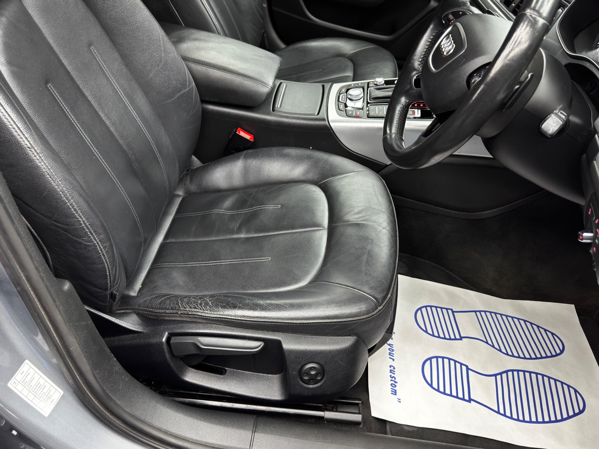 Audi A6 view 13