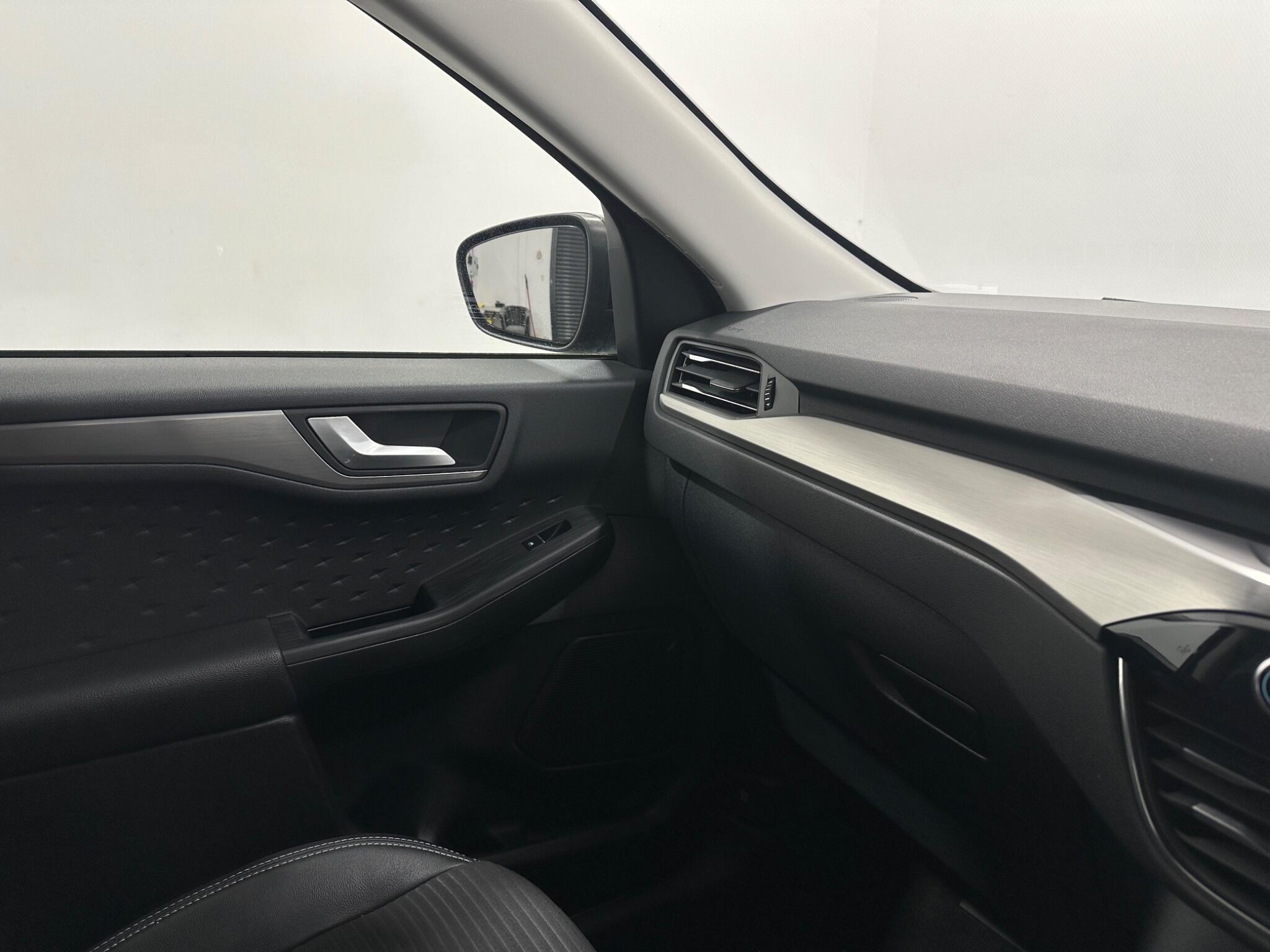 Ford Kuga view 26
