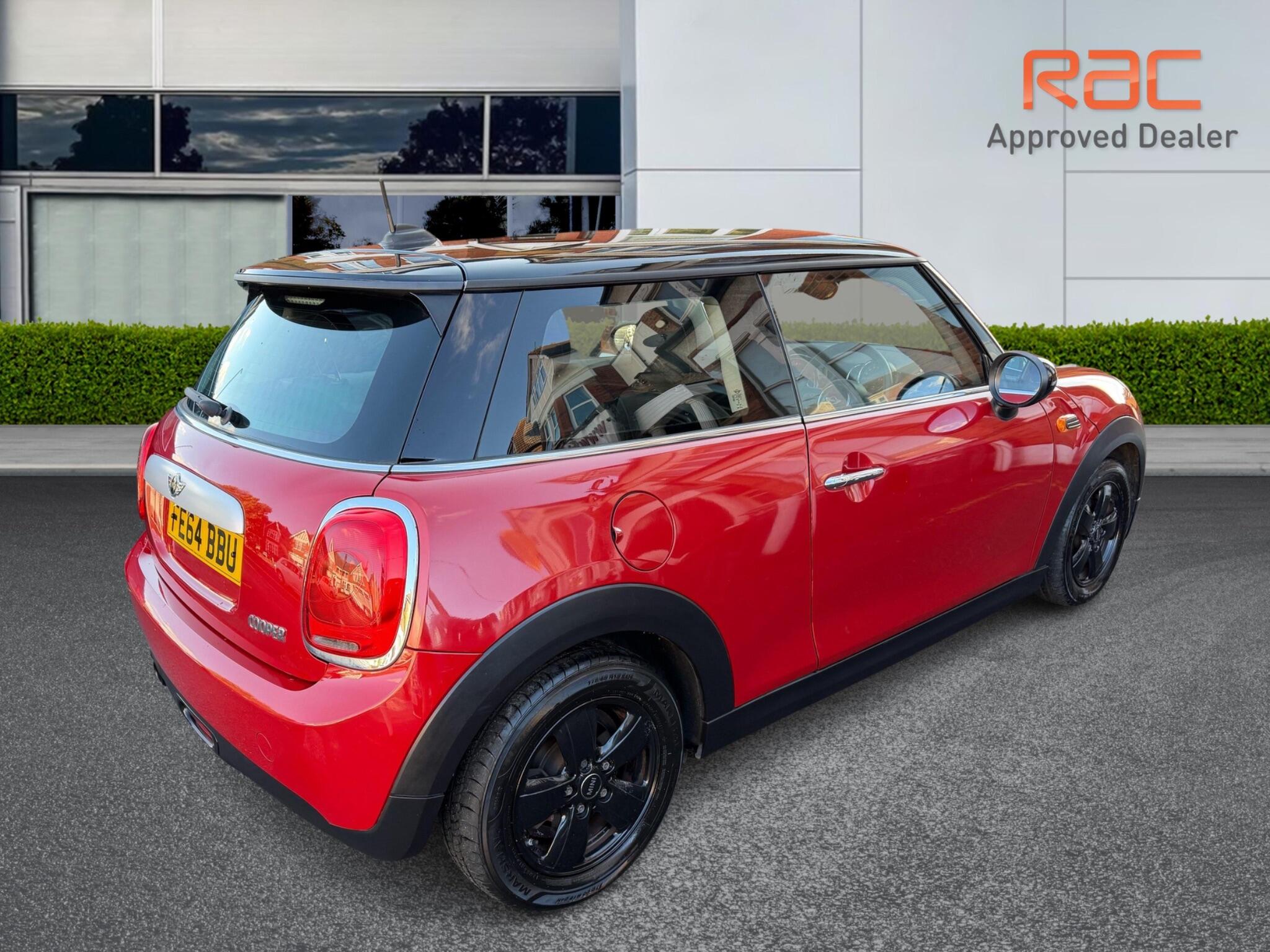 Mini Cooper view 17