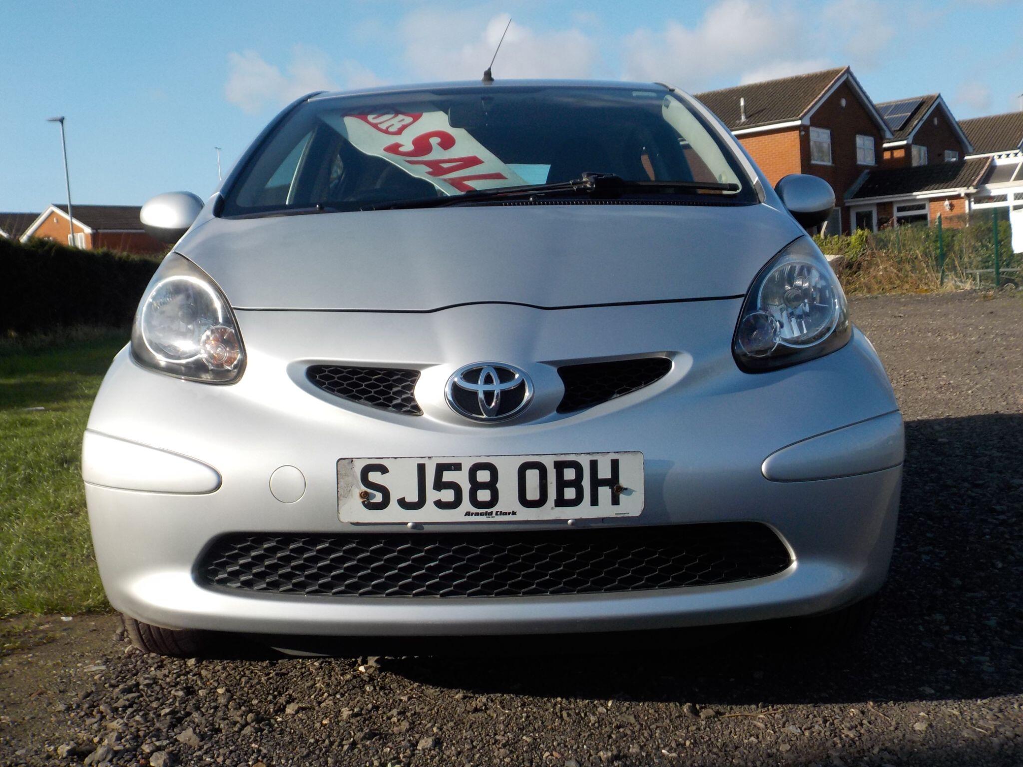 Toyota AYGO 1.0 VVT-i Platinum Euro 4 5dr
