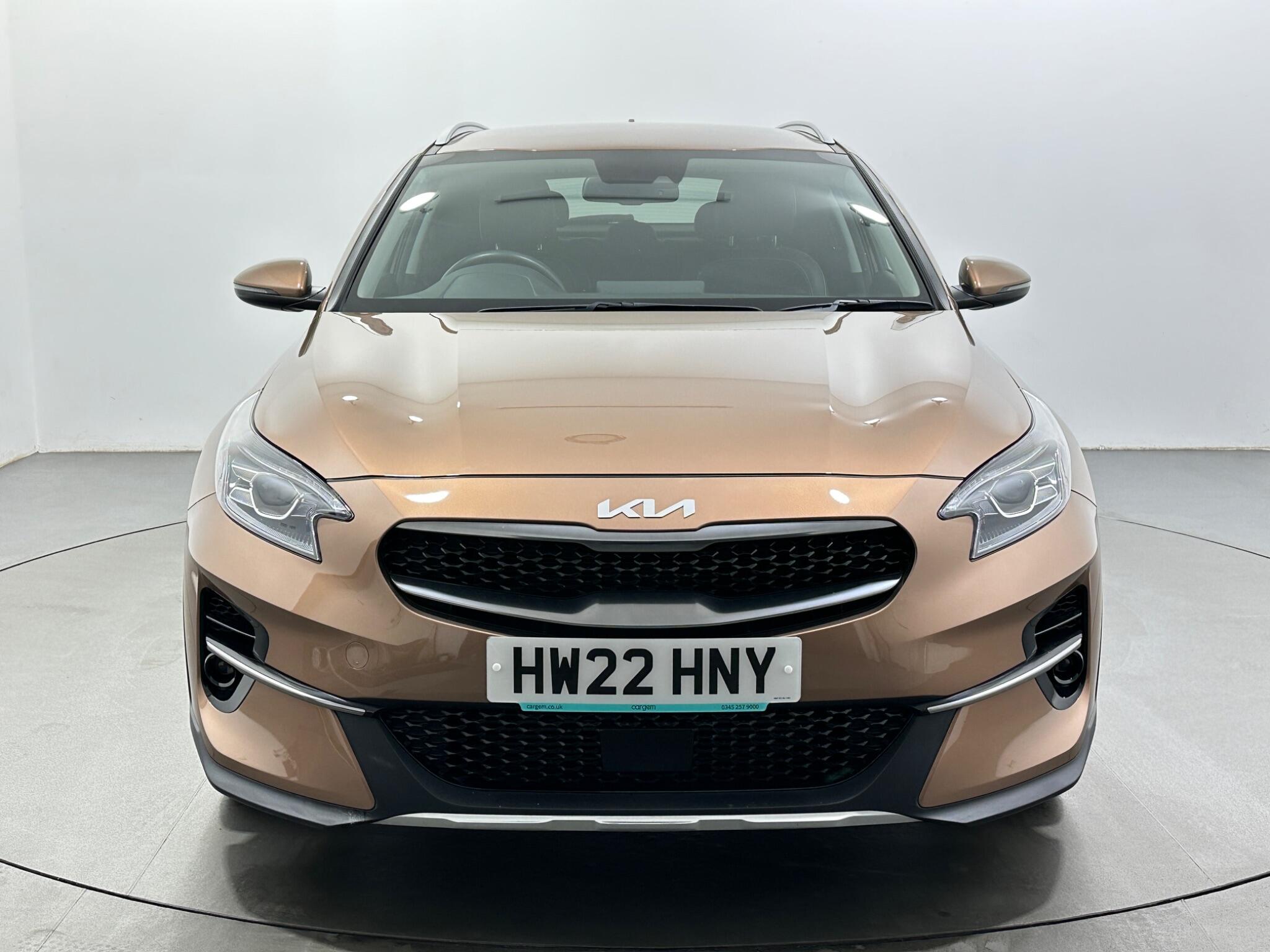 Kia Xceed view 3
