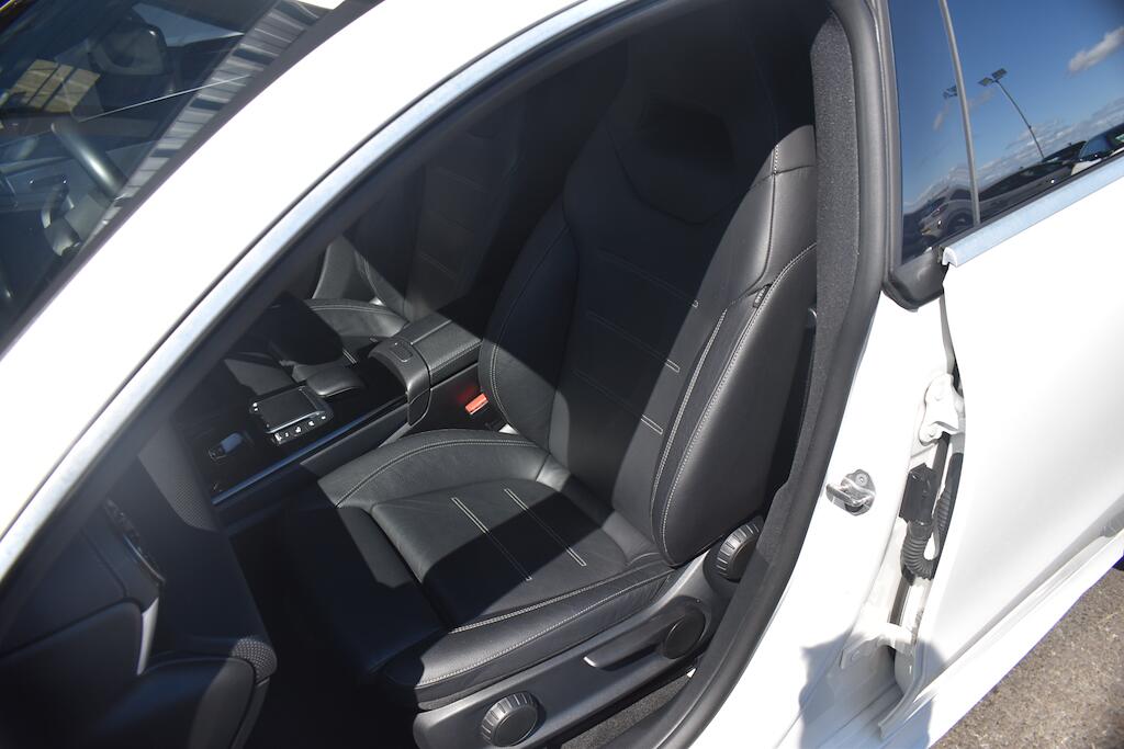 Mercedes-Benz Cla view 39