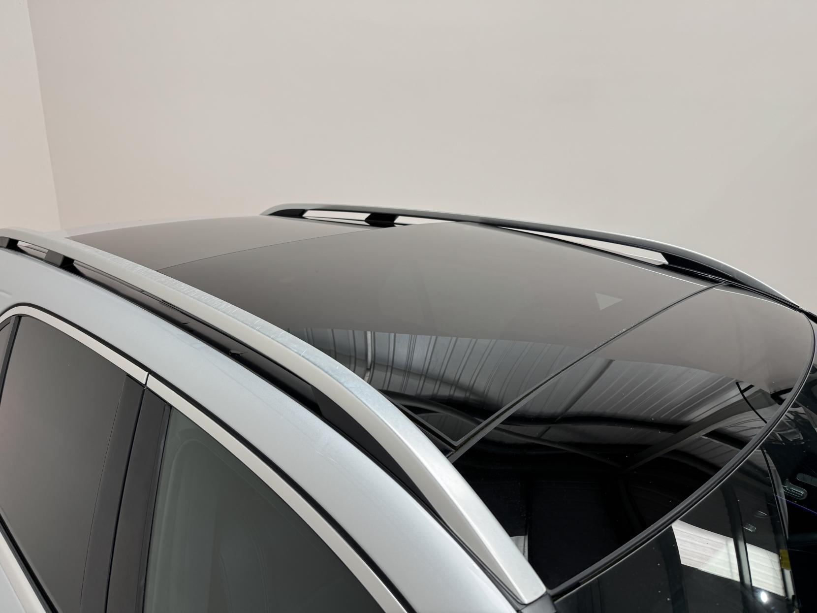 Mercedes-Benz Gle view 2
