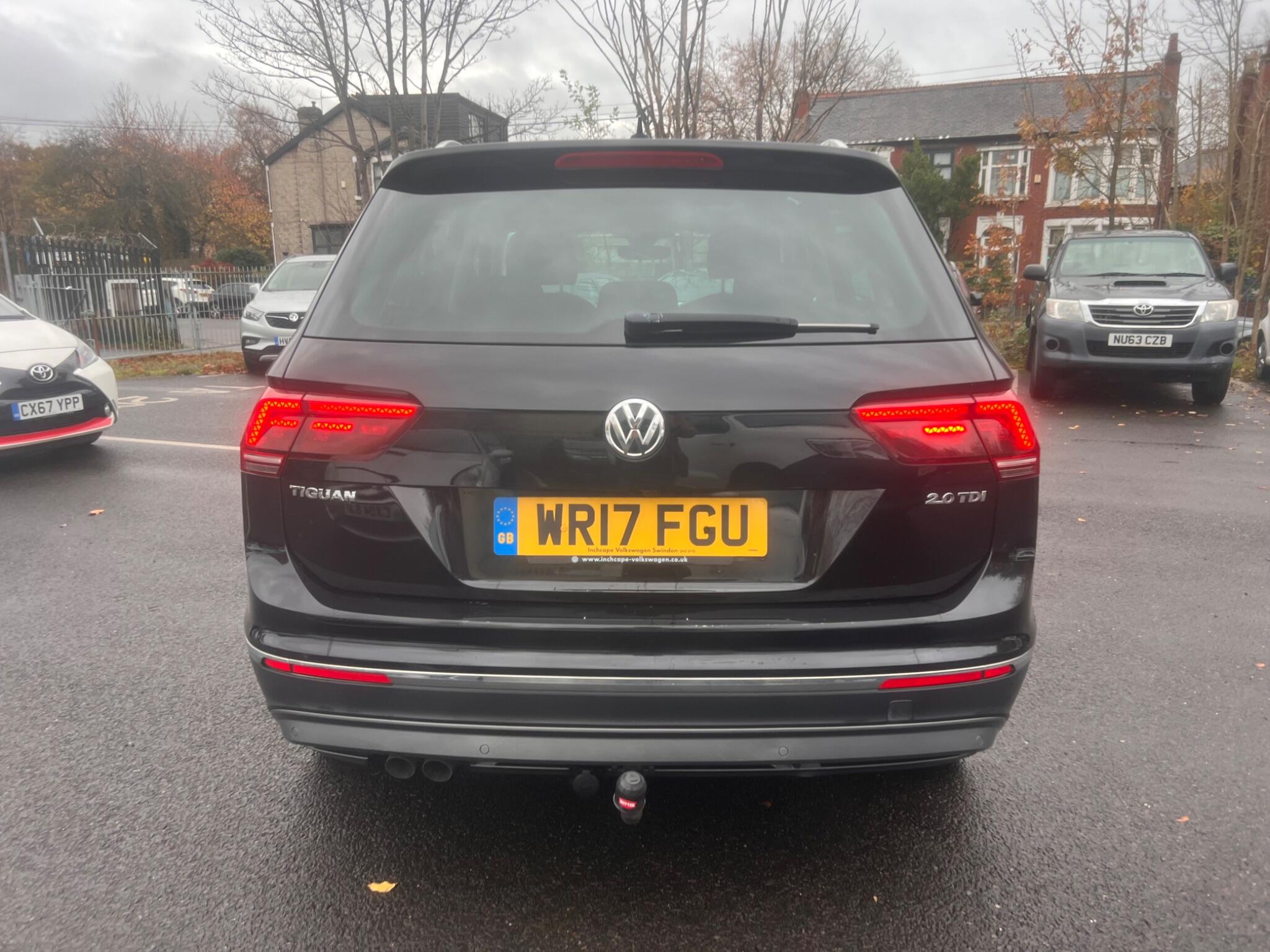2017 Volkswagen Tiguan 2.0 TDI BlueMotion Tech SEL Euro 6 (s/s) 5dr • 52,000 miles image 5