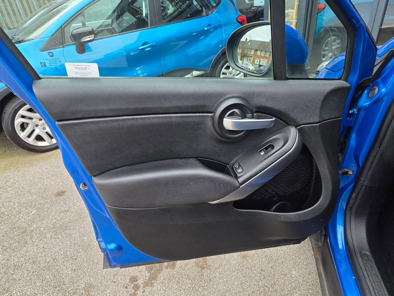 Fiat 500x view 31