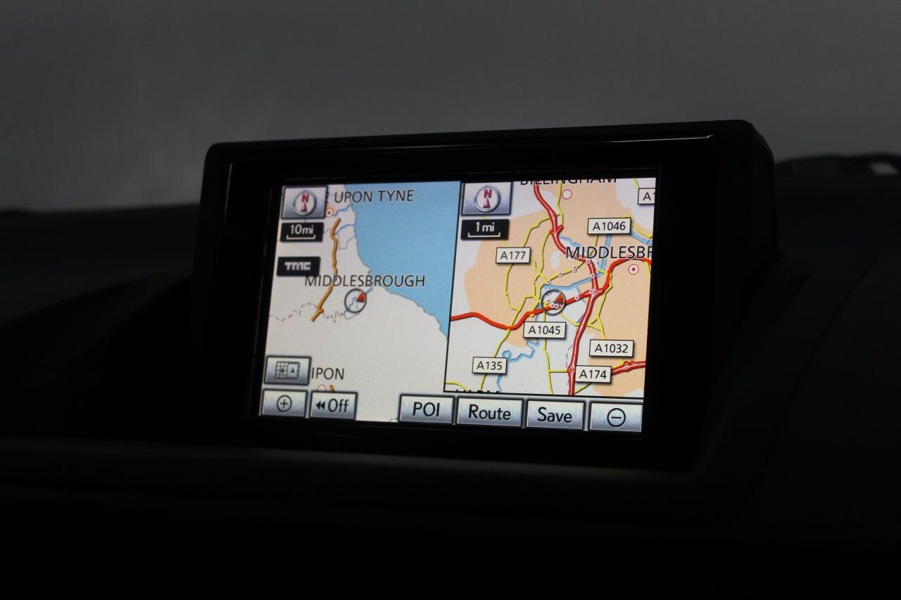 Lexus CT view 37