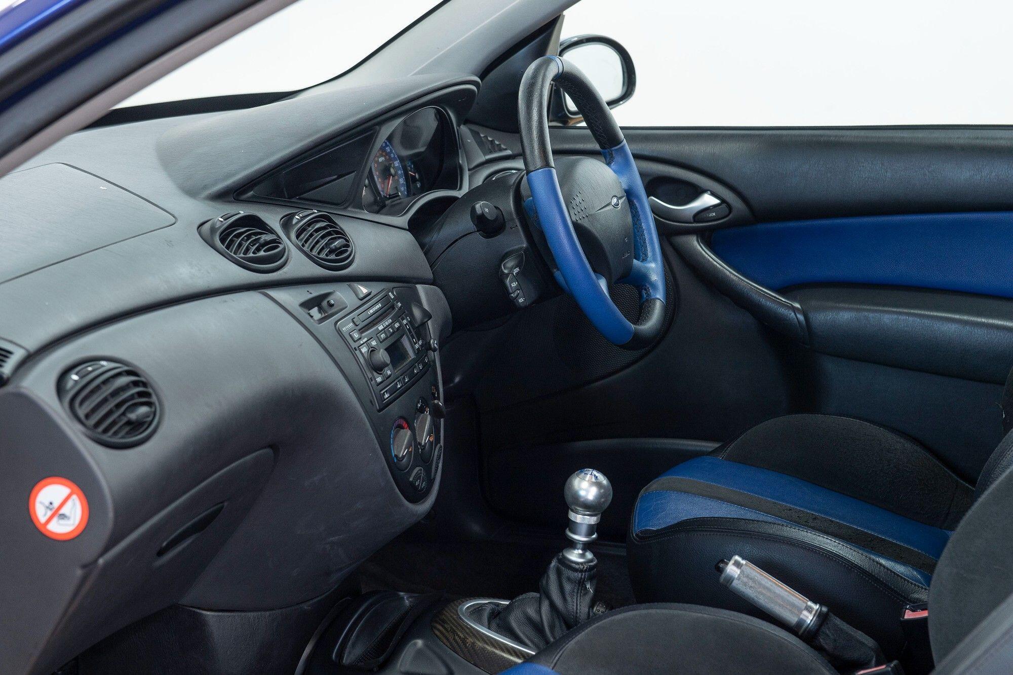 Ford Focus view 16