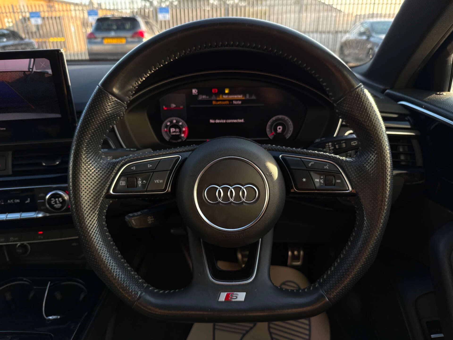 Audi A4 Avant view 58