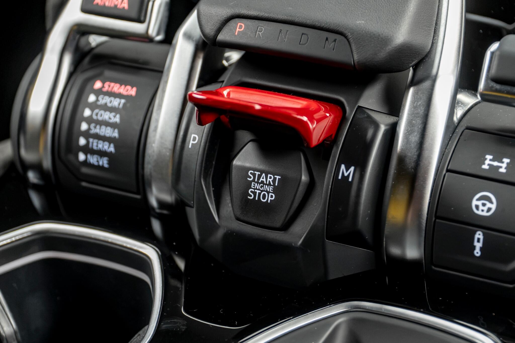 Lamborghini Urus view 43
