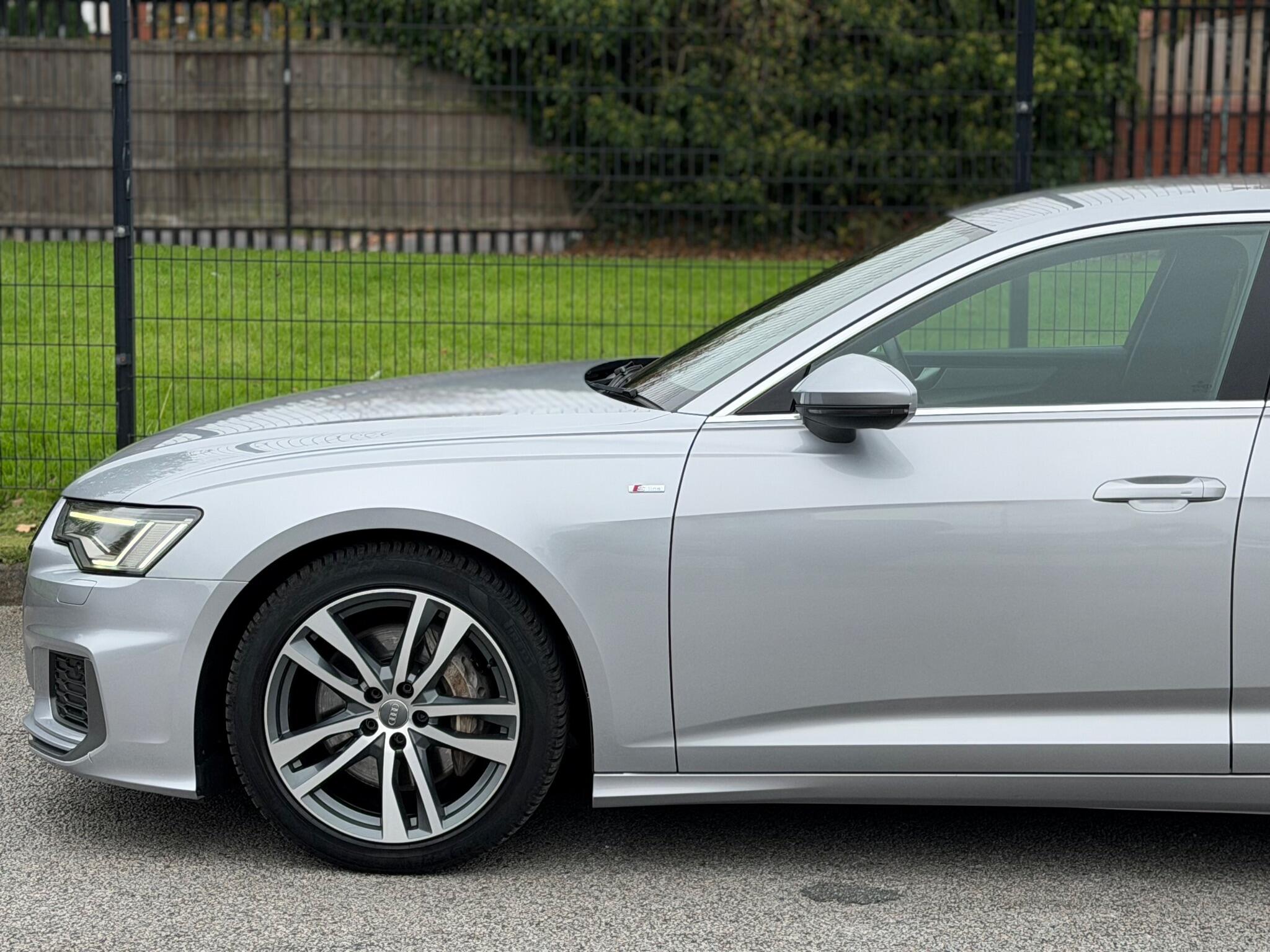 Audi A6 view 15