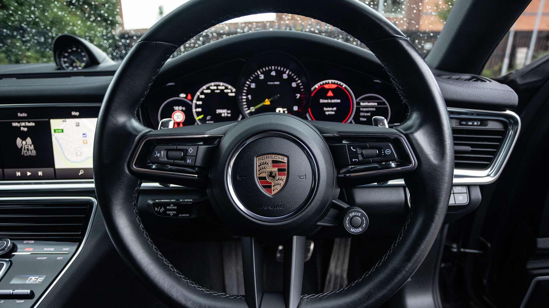 Porsche Panamera view 11