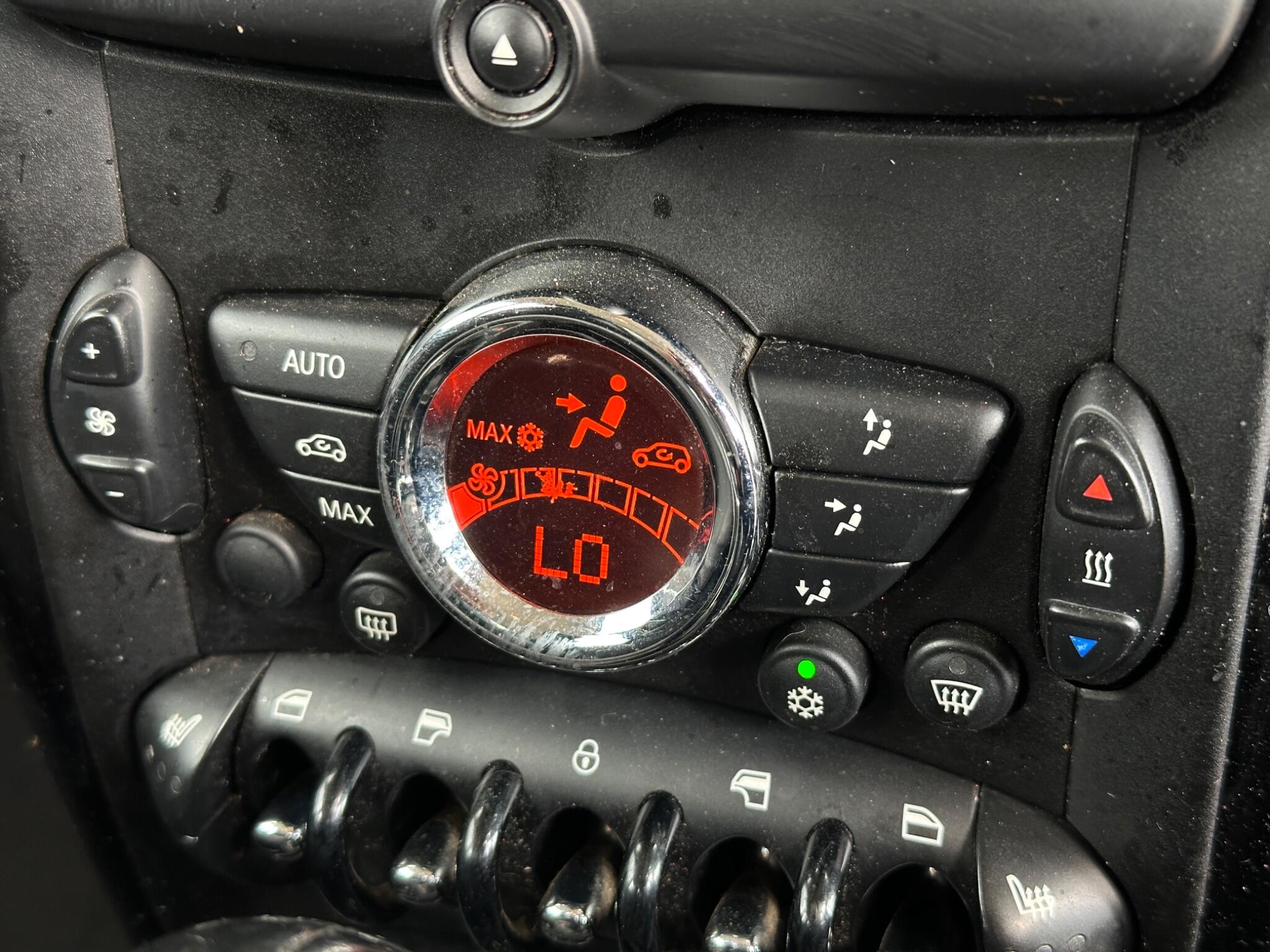 Mini Countryman view 37