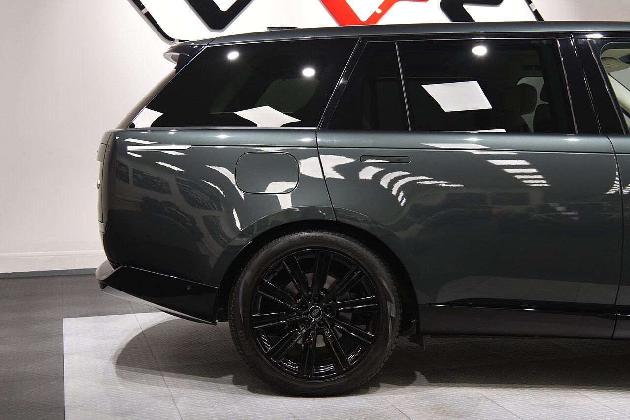 Land Rover Range Rover view 47