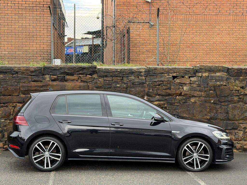 Volkswagen Golf view 8