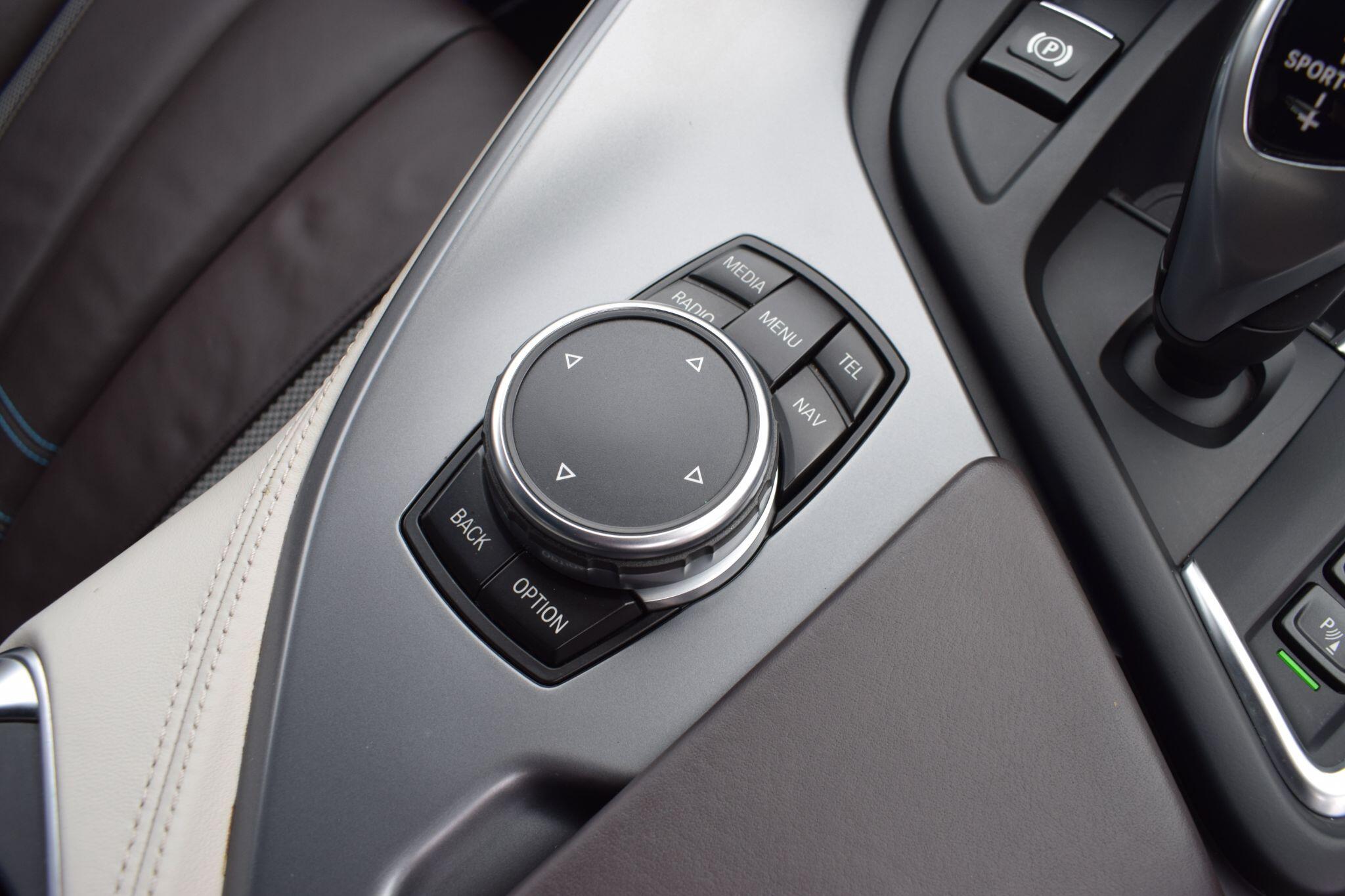 BMW I8 view 19