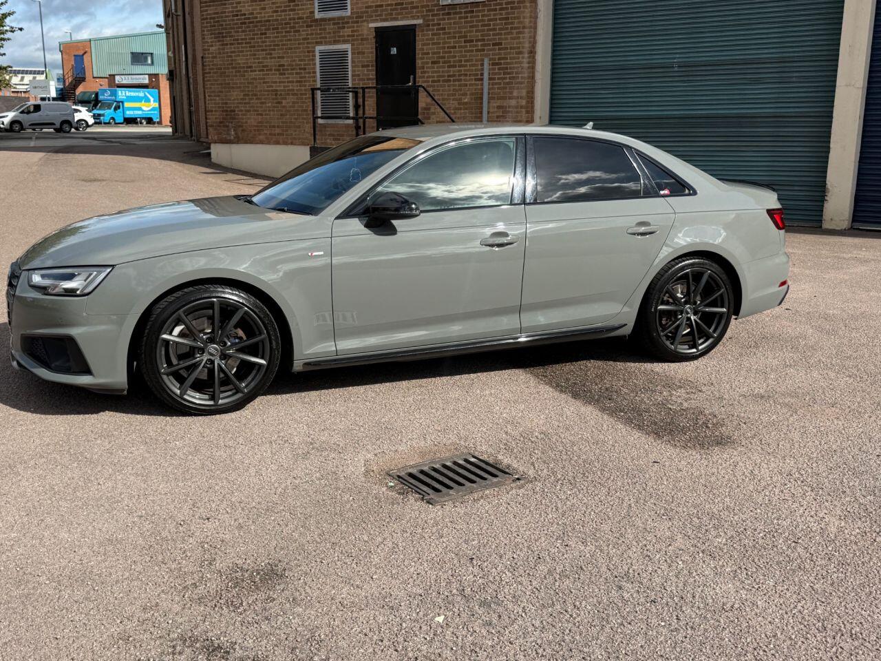 Audi A4 view 54