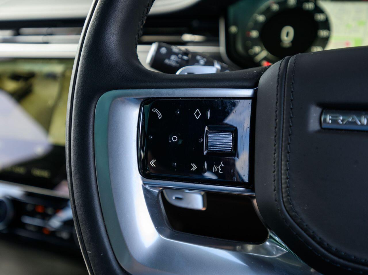 Land Rover Range Rover view 43