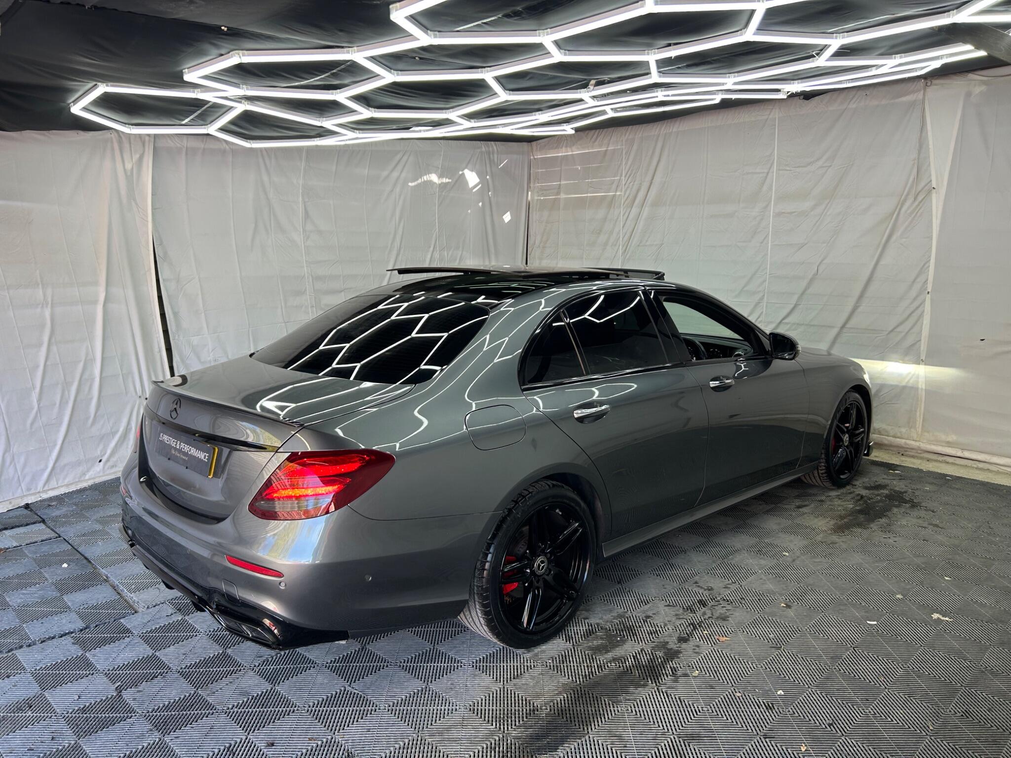 Mercedes-Benz E Class view 7